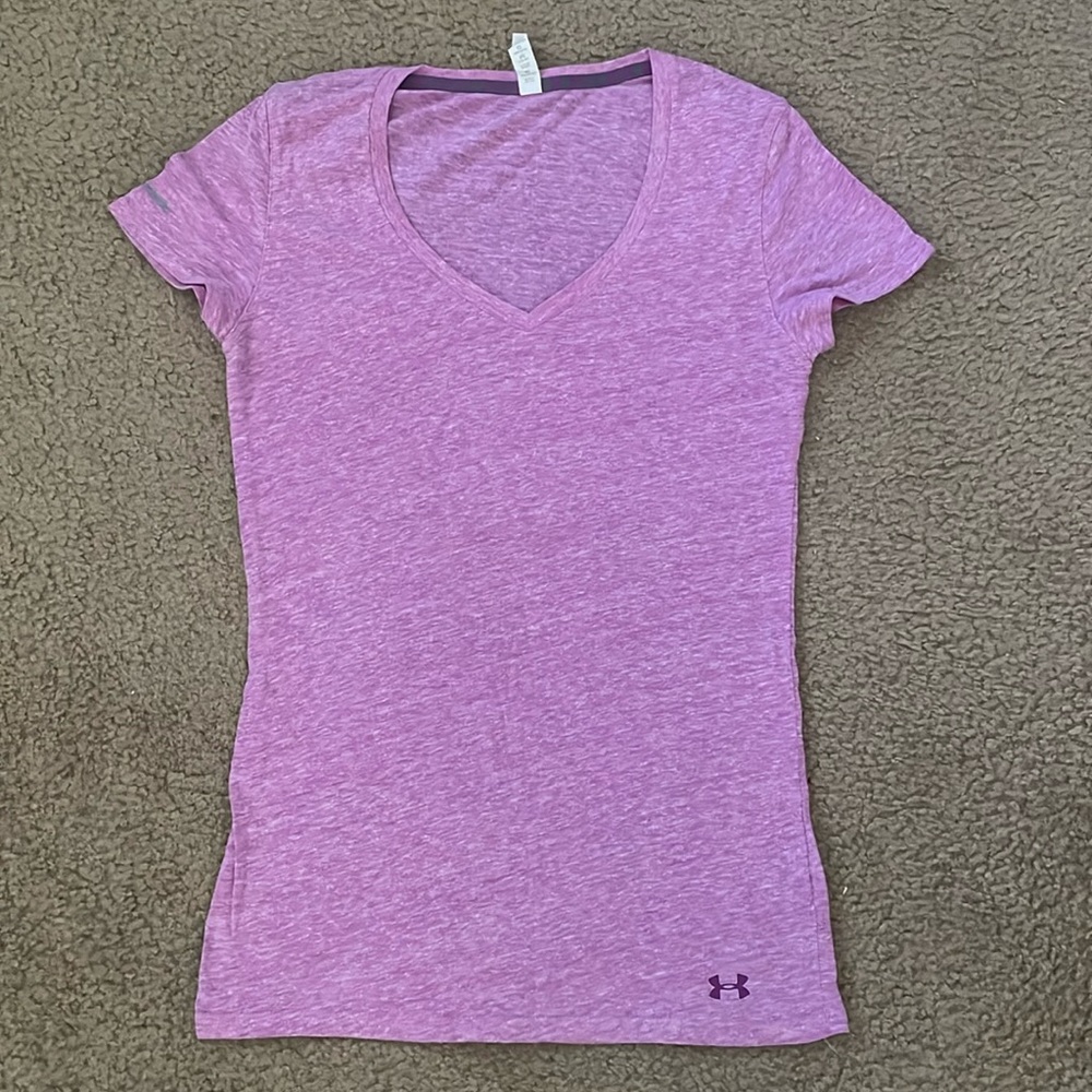 Women’s Under Armour tee